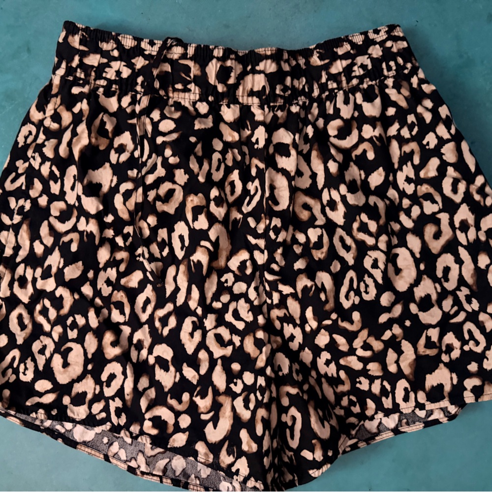 Leopard Print Women's Shorts - Black & Beige